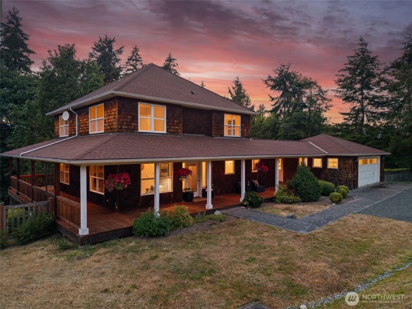 Property photo for 5413 Welfare Avenue Ne, Bainbridge Island photo 3