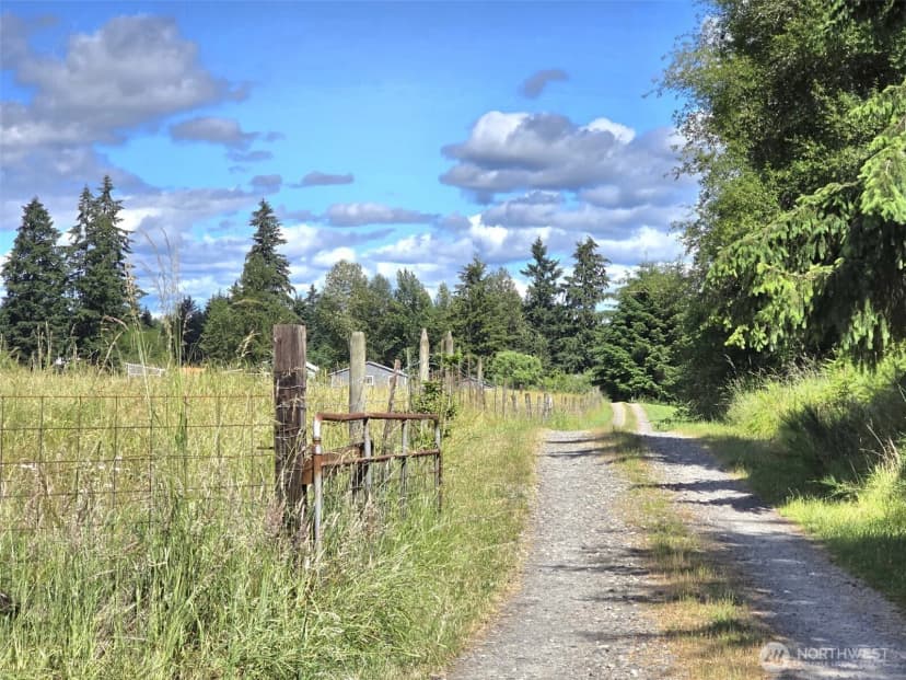 Property photo for 11916 Fillman Road Se, Rainier photo 31