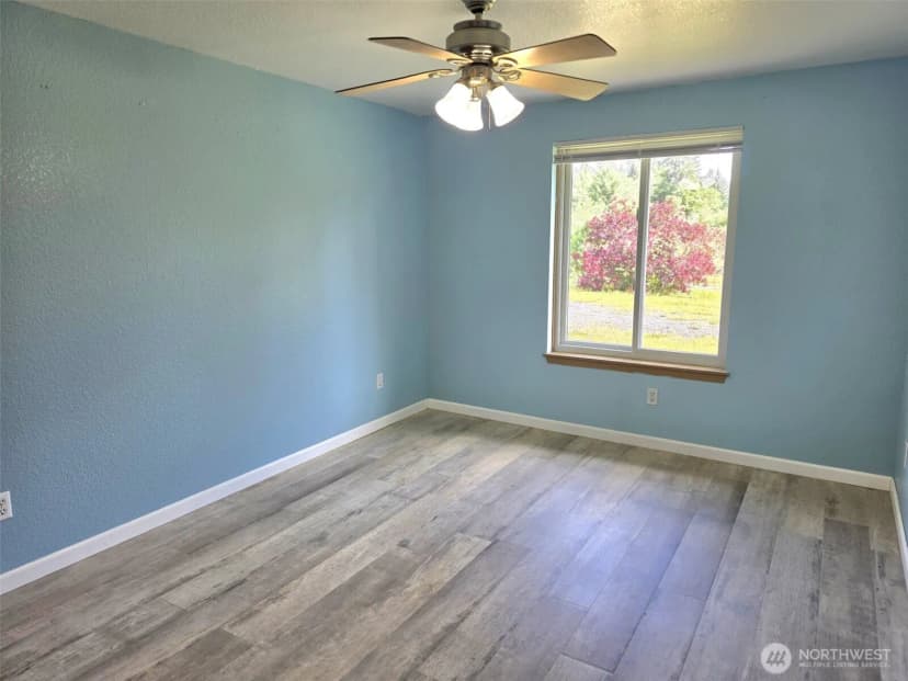 Property photo for 11916 Fillman Road Se, Rainier photo 15
