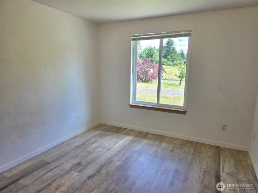 Property photo for 11916 Fillman Road Se, Rainier photo 14