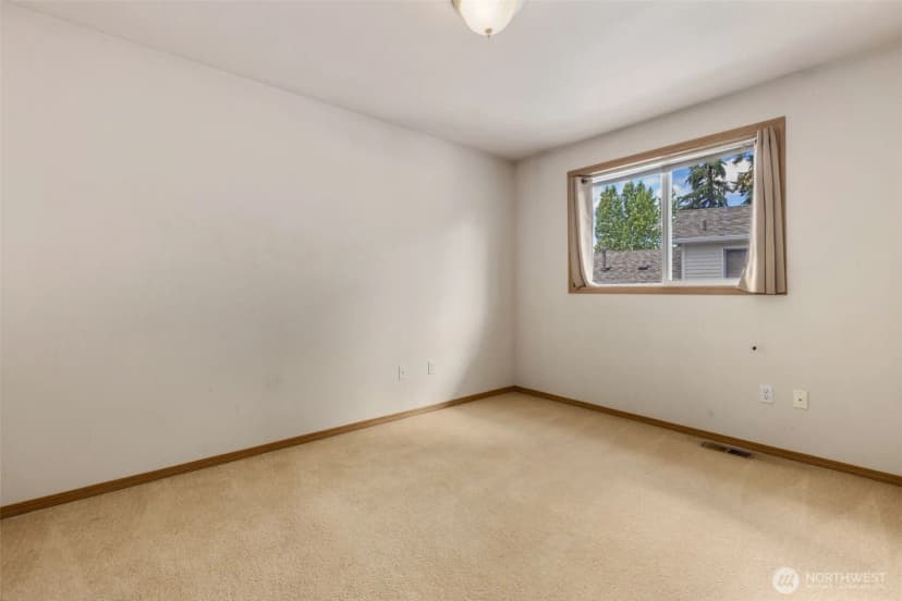 Property photo for 12421 63rd Avenue E, Puyallup photo 19