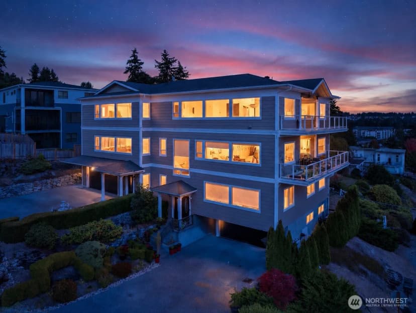 Property photo for 6404 Ne 181st Street #a, Kenmore