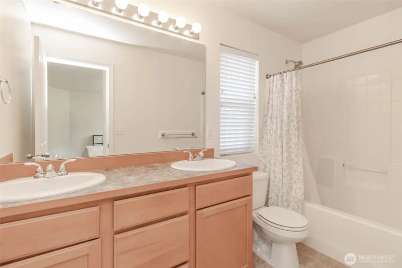Property photo for 2714 67th Court Se, Auburn photo 18