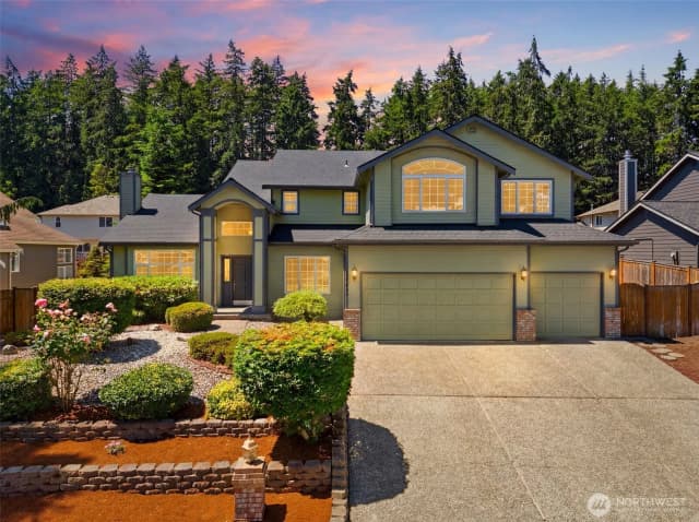 Property photo for 17430 57th Avenue W, Lynnwood