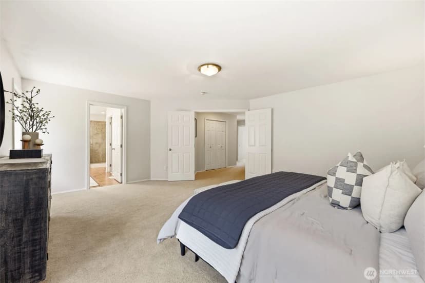 Property photo for 17430 57th Avenue W, Lynnwood photo 17