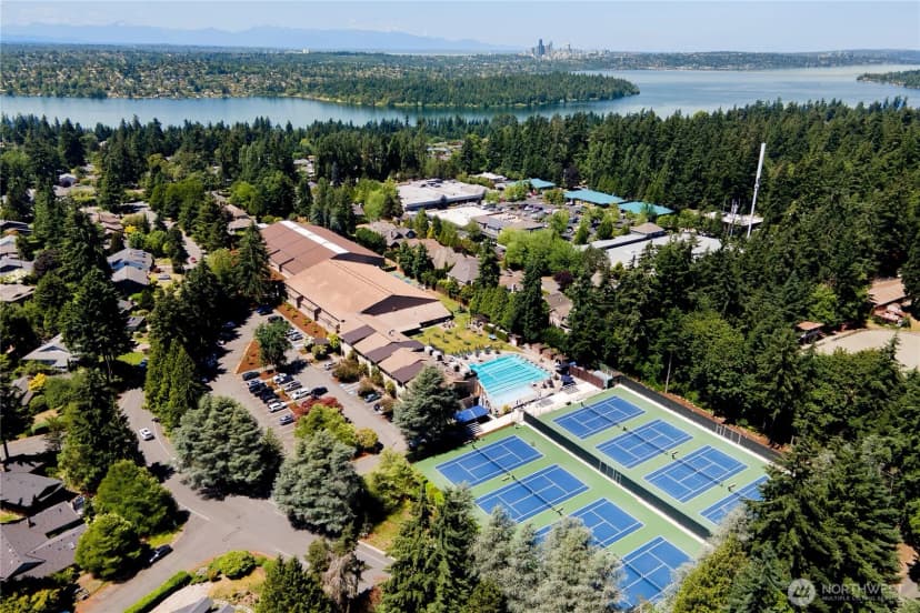 Property photo for 7235 87th Avenue Se, Mercer Island photo 38