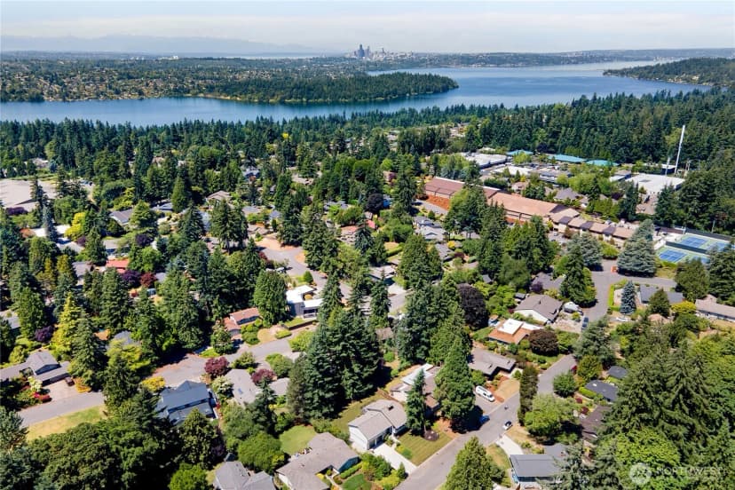 Property photo for 7235 87th Avenue Se, Mercer Island photo 39