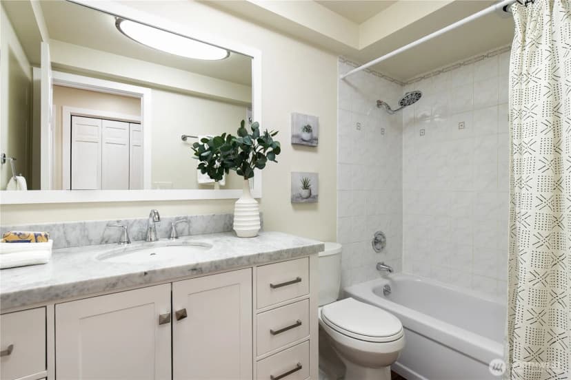 Property photo for 7235 87th Avenue Se, Mercer Island photo 23