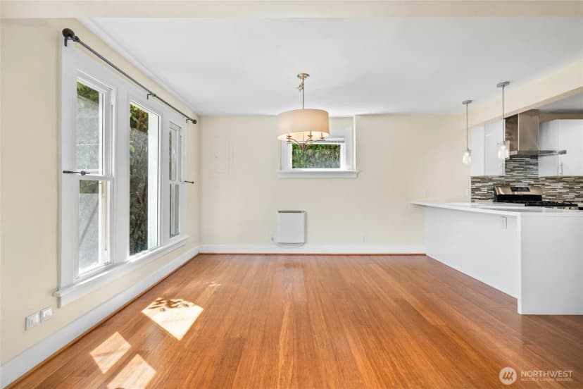 Property photo for 1443 22nd Avenue, Seattle photo 10