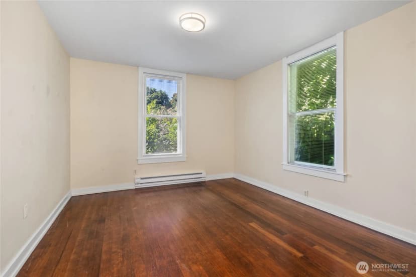 Property photo for 1443 22nd Avenue, Seattle photo 28