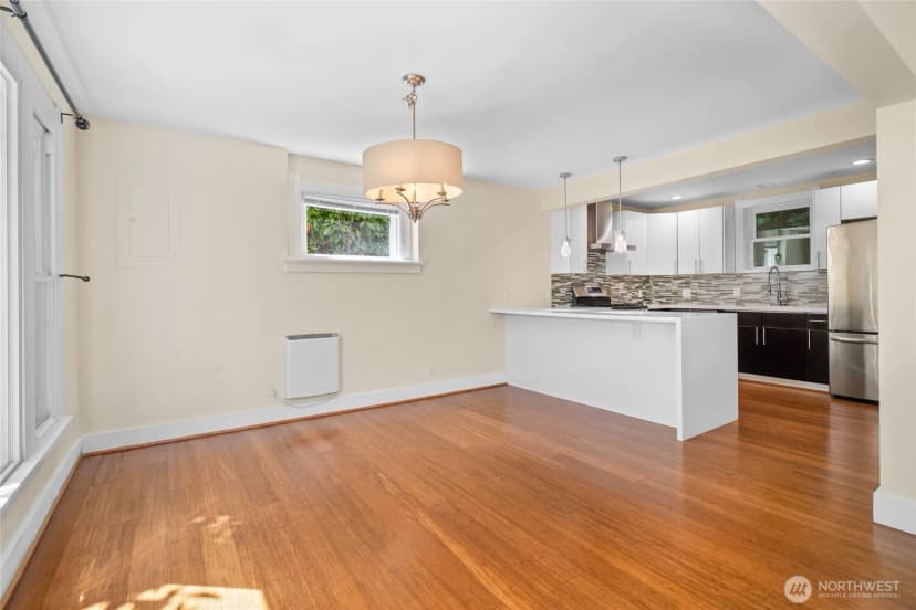 Property photo for 1443 22nd Avenue, Seattle photo 13