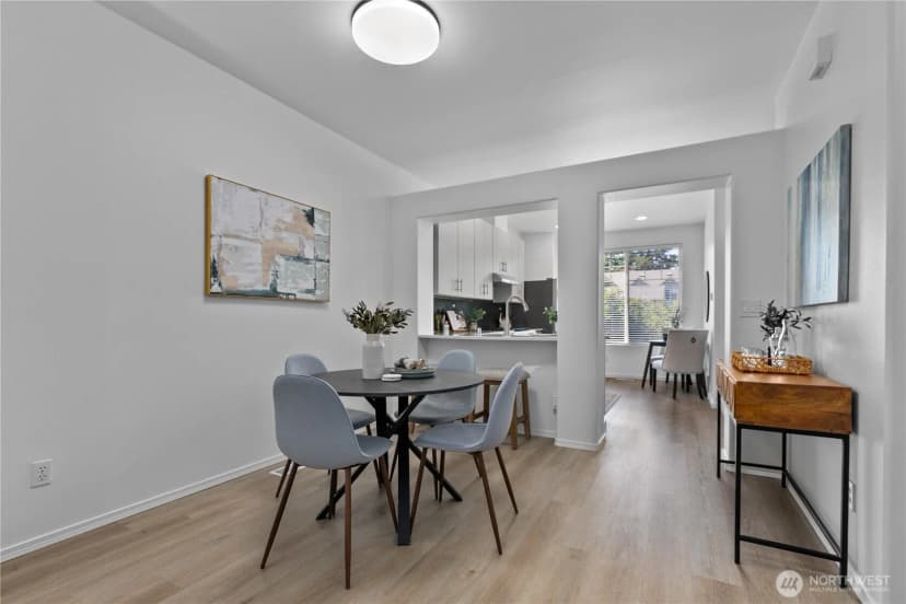 Property photo for 10406 Holly Drive #b, Everett photo 13