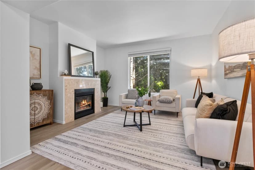 Property photo for 10406 Holly Drive #b, Everett photo 10