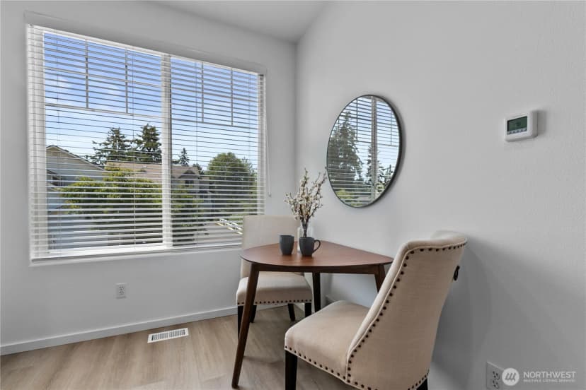 Property photo for 10406 Holly Drive #b, Everett photo 18
