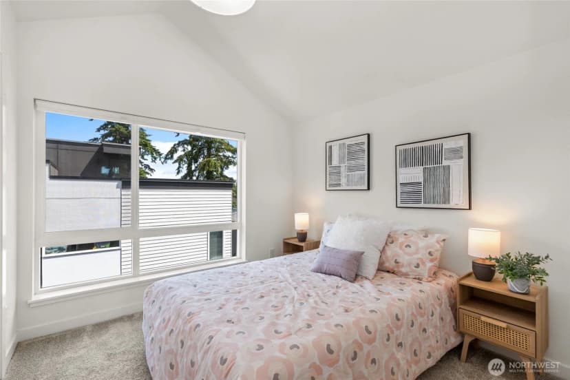 Property photo for 2106 Ne 85th Street #e, Seattle photo 23