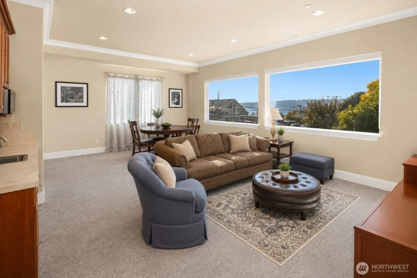 Property photo for 6404 Ne 181st Street #b, Kenmore photo 19