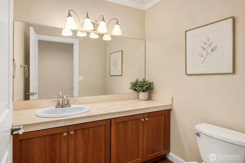 Property photo for 6404 Ne 181st Street #b, Kenmore photo 11