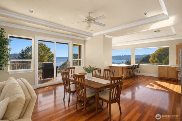 Property photo for 6404 Ne 181st Street #b, Kenmore photo 5