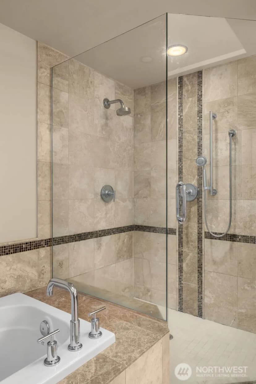 Property photo for 1211 N 42nd Place, Renton photo 22