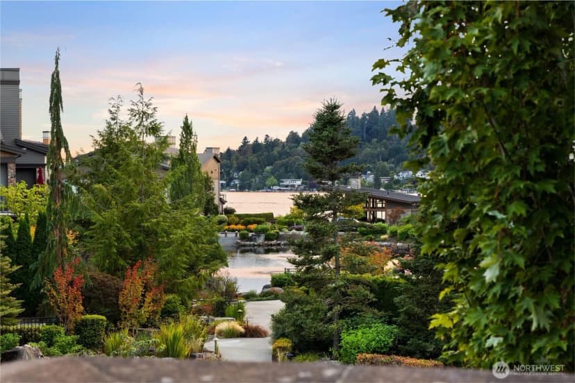 Property photo for 1211 N 42nd Place, Renton photo 32