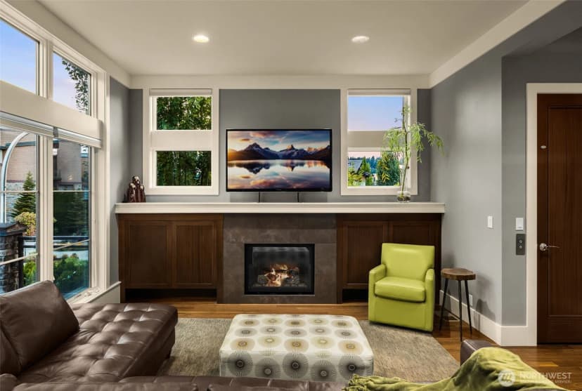 Property photo for 1211 N 42nd Place, Renton photo 7