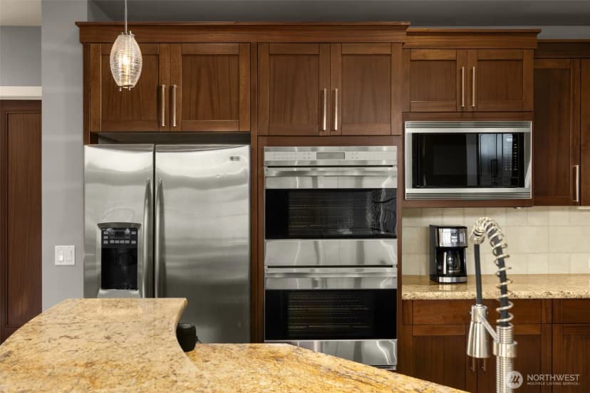 Property photo for 1211 N 42nd Place, Renton photo 13