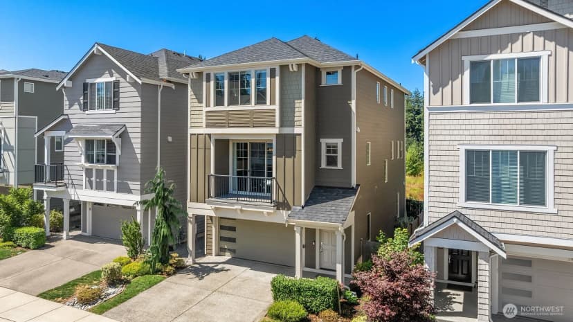 Property photo for 14012 12th Place W, Lynnwood photo 2