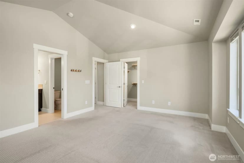 Property photo for 14012 12th Place W, Lynnwood photo 9