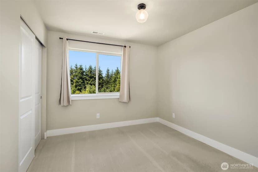 Property photo for 14012 12th Place W, Lynnwood photo 13
