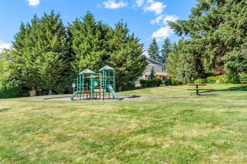 Property photo for 16563 Ne 119th Way, Redmond photo 40