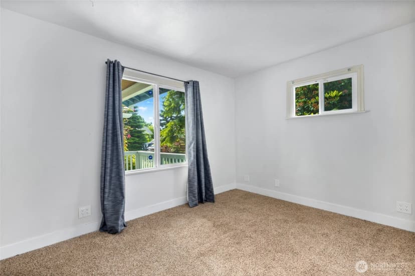 Property photo for 1710 Maple Street, Everett photo 18