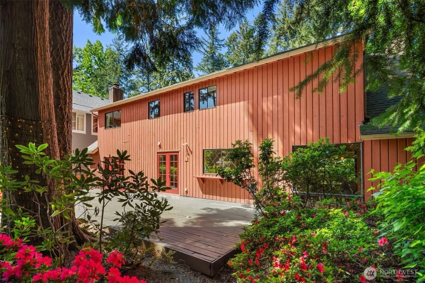 Property photo for 2302 126th Avenue Ne, Bellevue photo 33