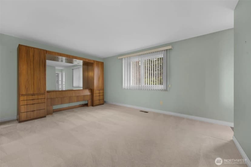 Property photo for 19122 34th Place S, Sea Tac photo 18