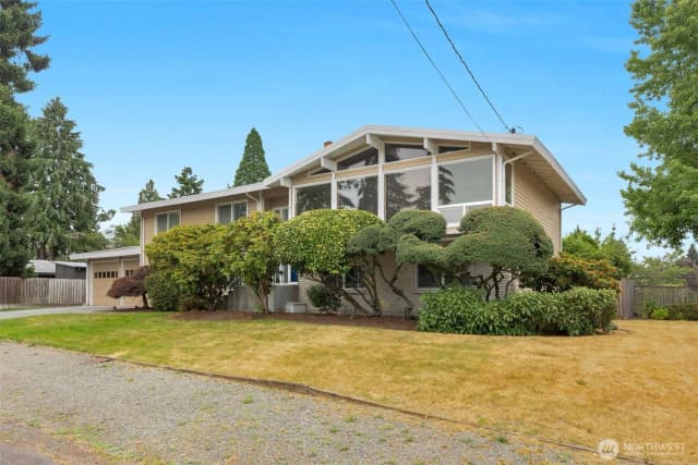 Property photo for 19122 34th Place S, Sea Tac photo 2
