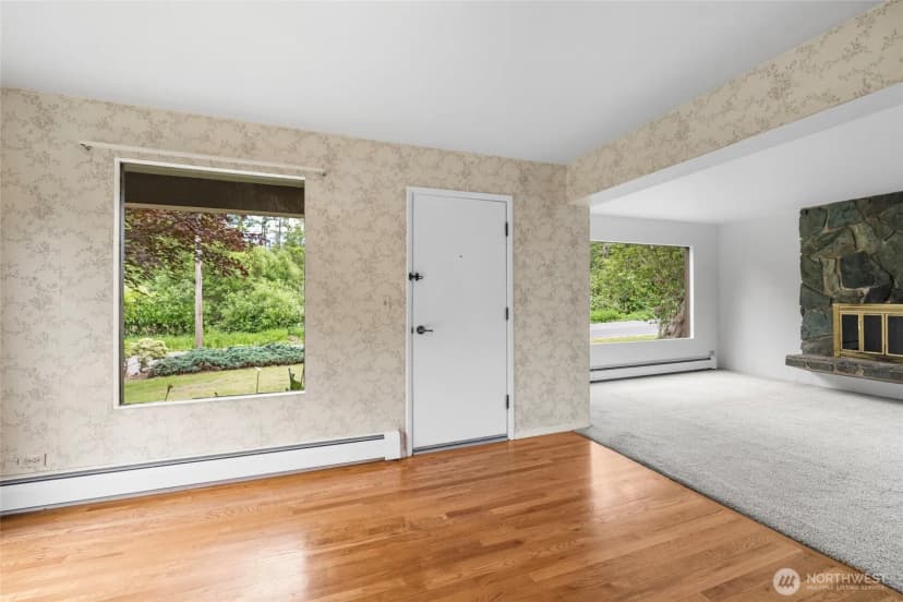 Property photo for 30135 Lyman Hamilton Hwy, Sedro Woolley photo 4