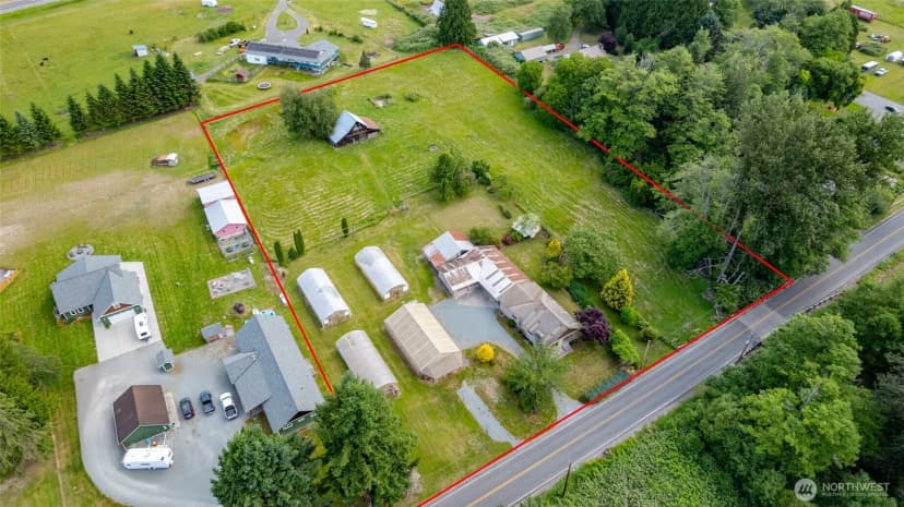 Property photo for 30135 Lyman Hamilton Hwy, Sedro Woolley photo 34