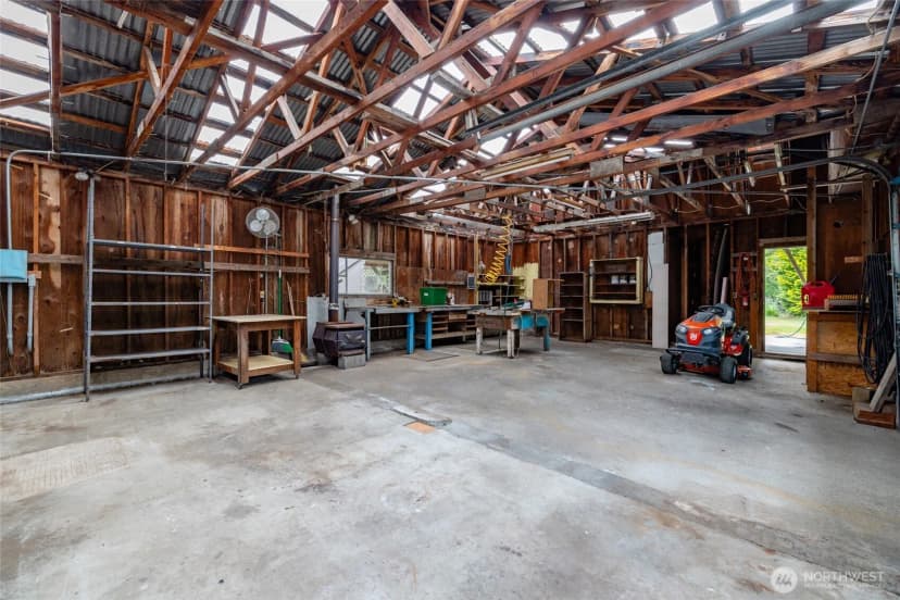 Property photo for 30135 Lyman Hamilton Hwy, Sedro Woolley photo 26