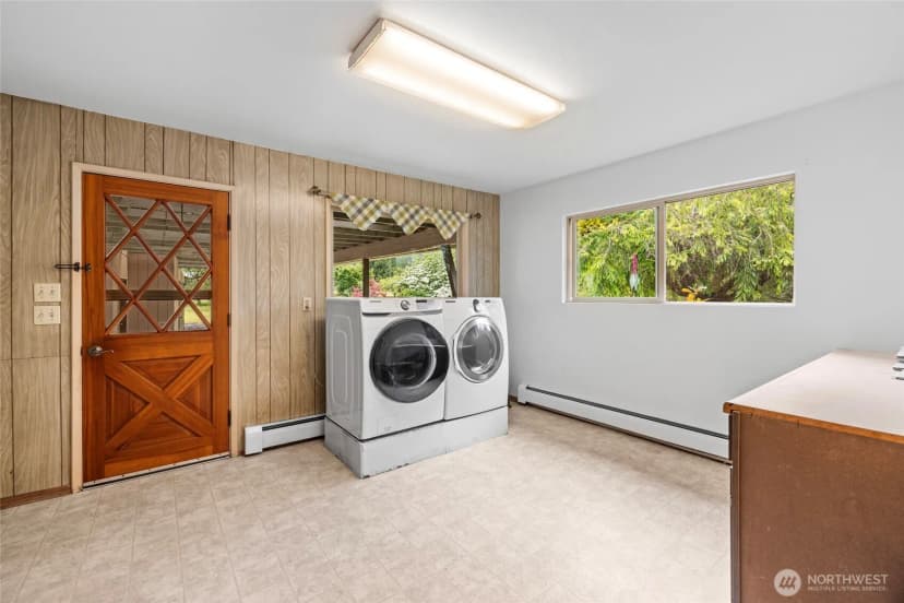 Property photo for 30135 Lyman Hamilton Hwy, Sedro Woolley photo 19