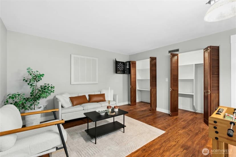 Property photo for 5221 120th Avenue Se, Bellevue photo 20
