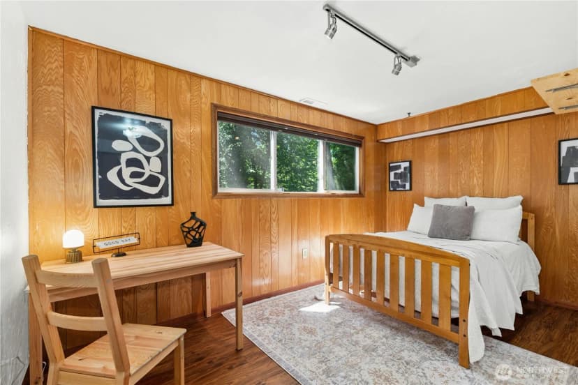 Property photo for 5221 120th Avenue Se, Bellevue photo 26