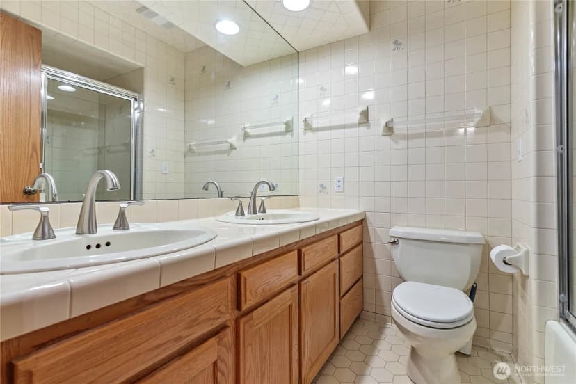 Property photo for 450 Wood Creek Drive, Lynden photo 27