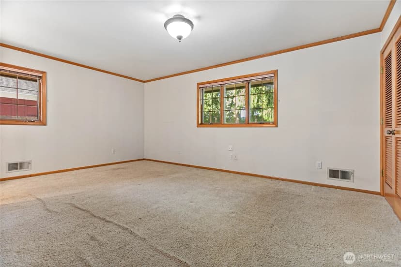 Property photo for 450 Wood Creek Drive, Lynden photo 23