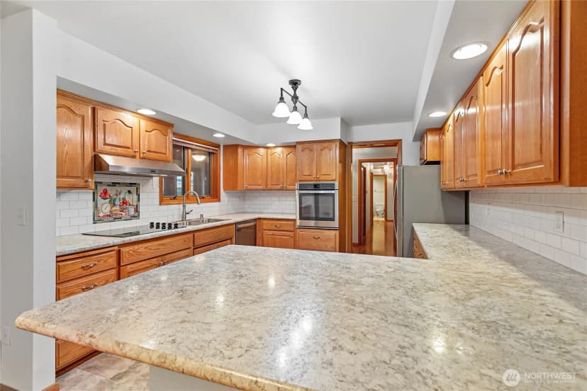 Property photo for 450 Wood Creek Drive, Lynden photo 14
