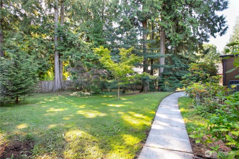 Property photo for 450 Wood Creek Drive, Lynden photo 3