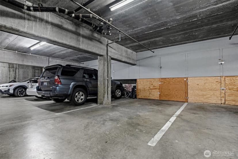 Property photo for 435 Summit Avenue E #402, Seattle photo 34