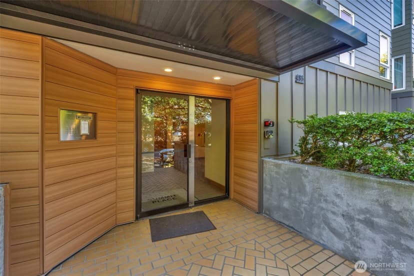 Property photo for 435 Summit Avenue E #402, Seattle photo 24