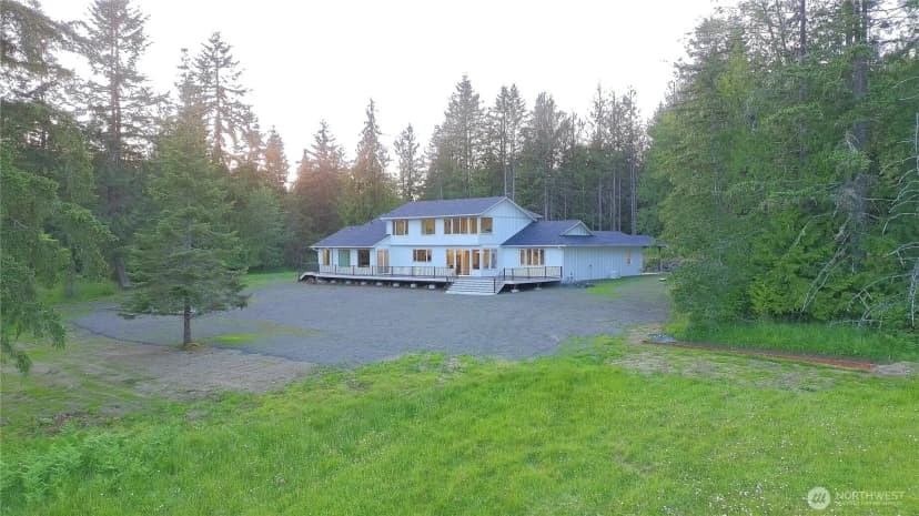 Property photo for 138 Lostwood Lane, Sequim photo 2