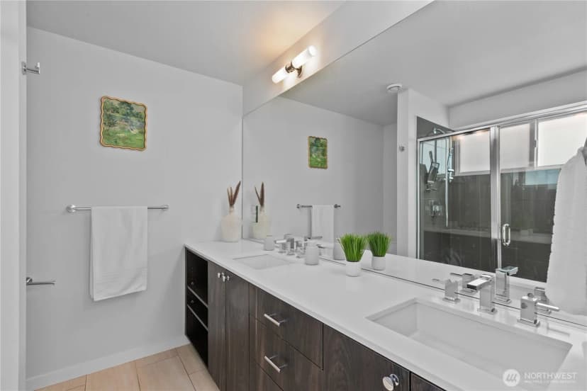 Property photo for 1302 30th Avenue S, Seattle photo 28