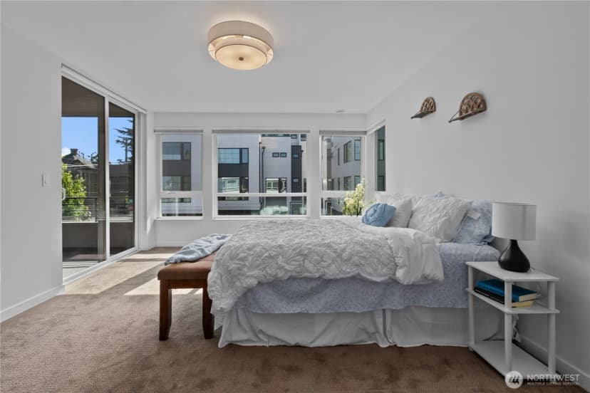 Property photo for 1302 30th Avenue S, Seattle photo 23