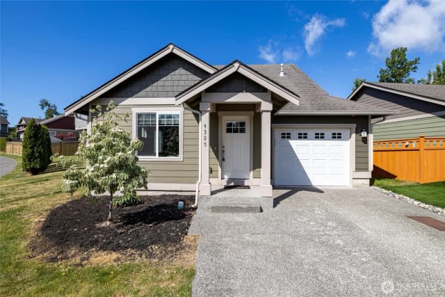 Property photo for 4325 Larch Lane, Bellingham